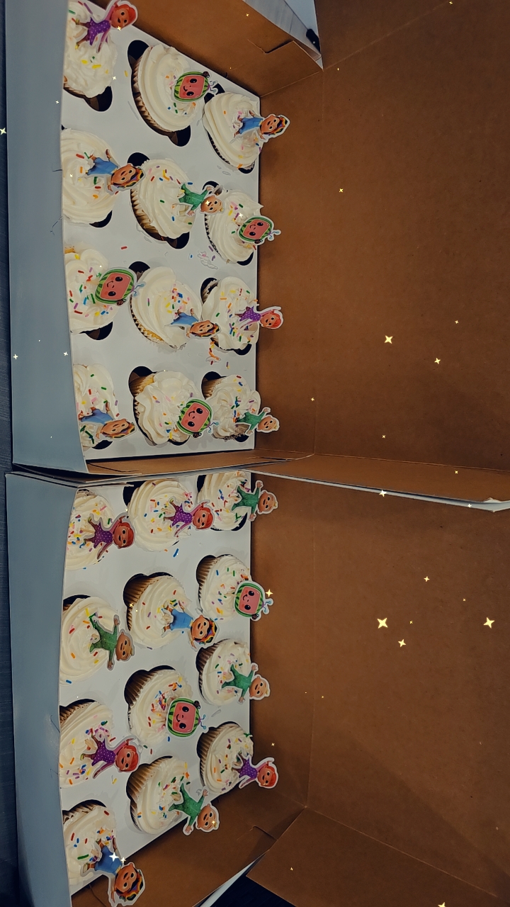 Sweet Treats Cup Cakes - Image 4